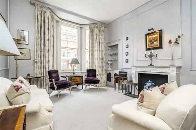 Maisonette for Sale in Cheyne Gardens London SW3