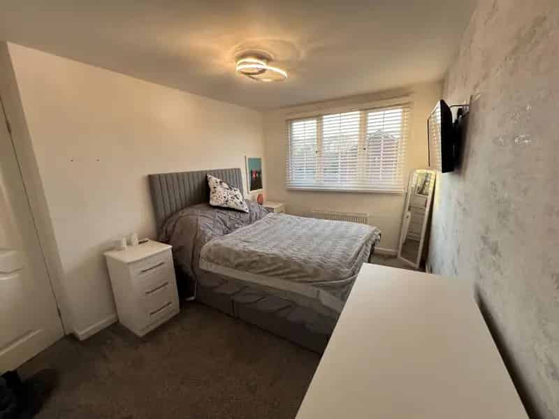 3 Bed Semi Detached House For Sale Lydiate