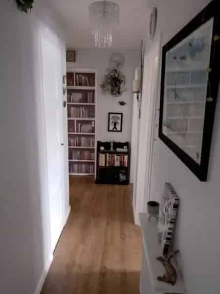 Lovely Bright Ground Floor Flat