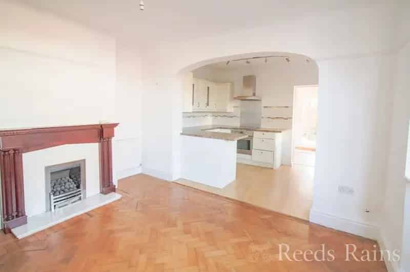 3 Bedroom Detached House for Sale Whitby Cheshire