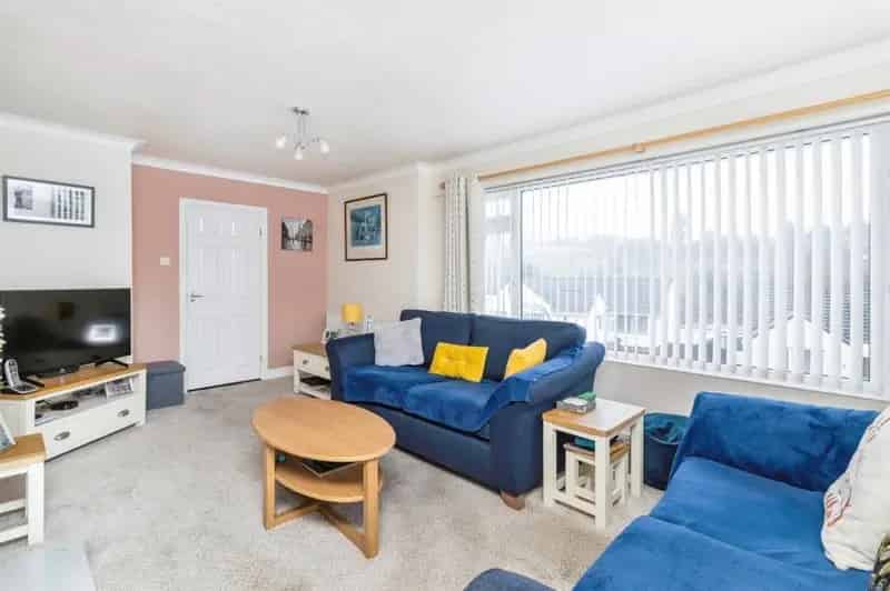 Four Bedroom Detached Bungalow Abbotskerswell