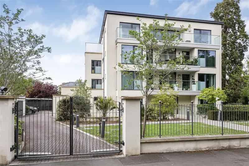 2 Bedroom Apartment for Sale