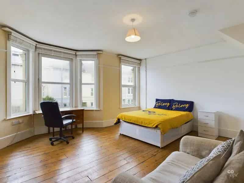 6 Bedroom Student House Share Near Beach Bills Included