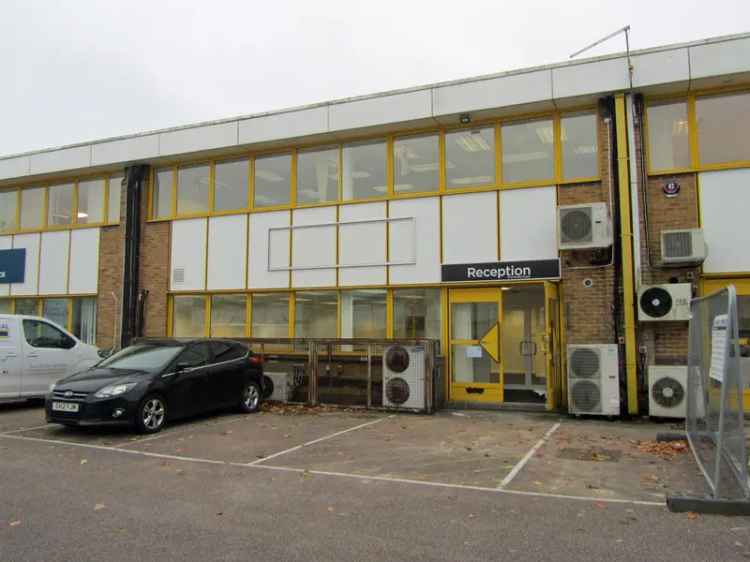 Refurbished Business Space To Let 3207 sq ft
