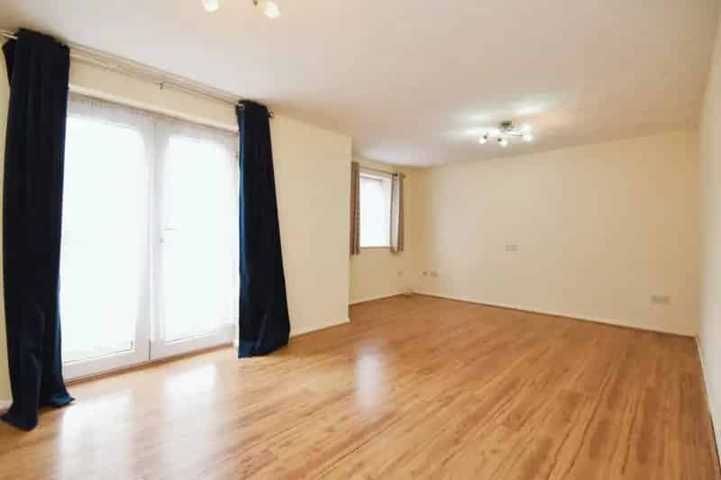2 Bed Apartment Near Chelmsford City Centre