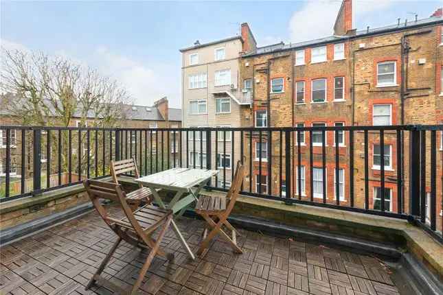 Flat for sale in Bina Gardens, South Kensington SW5