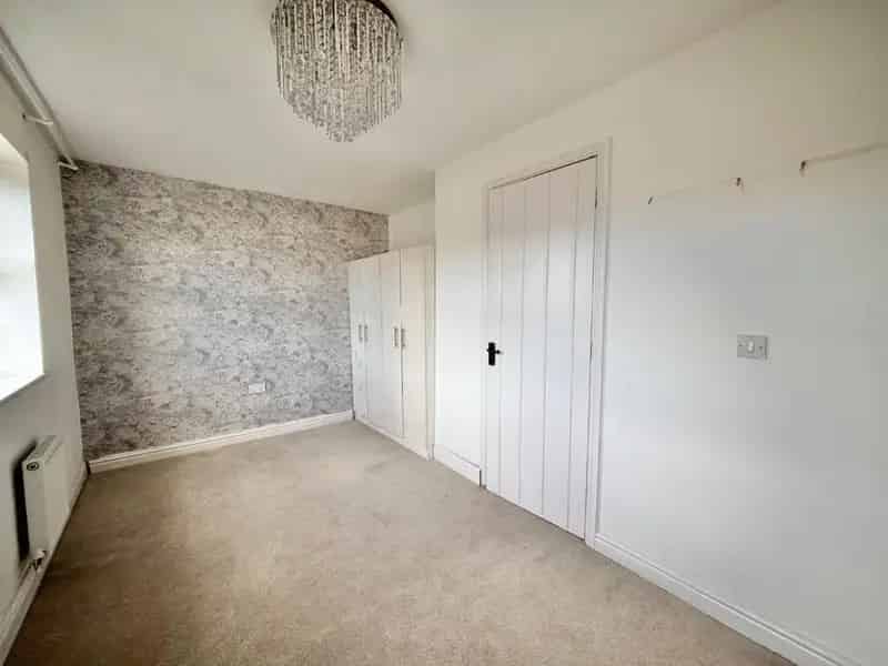 3 Bed Semi-Detached Townhouse for Sale