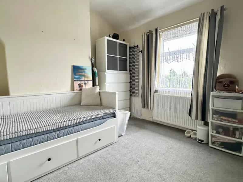 2 Bed House for Sale - Well Presented Mid Terraced