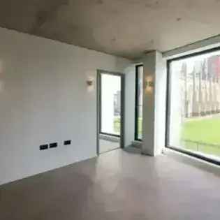 2 Room 59m² Flat Manchester St George's Gardens