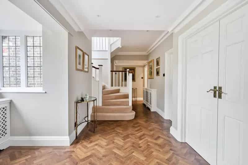 Detached House for sale with 6 bedrooms, The Glade, Kingswood