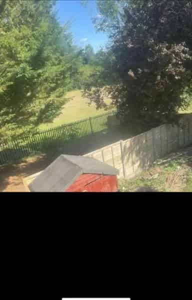 2 Bed House Near Schools Parks Quiet Location Multiswaps Welcome