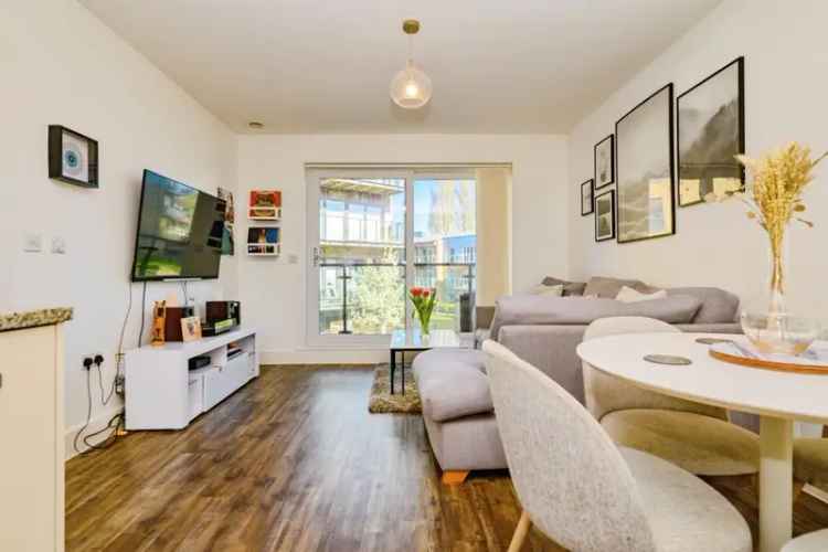 Two Bedroom Apartment Nash Mills Wharf Development