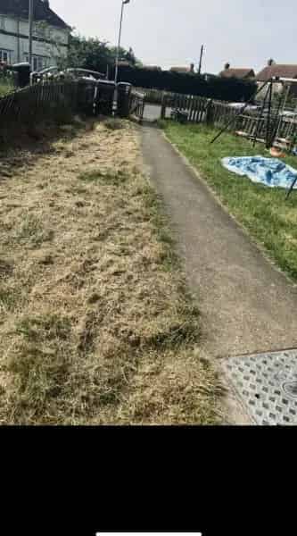 2 Bed House Near Schools and Park
