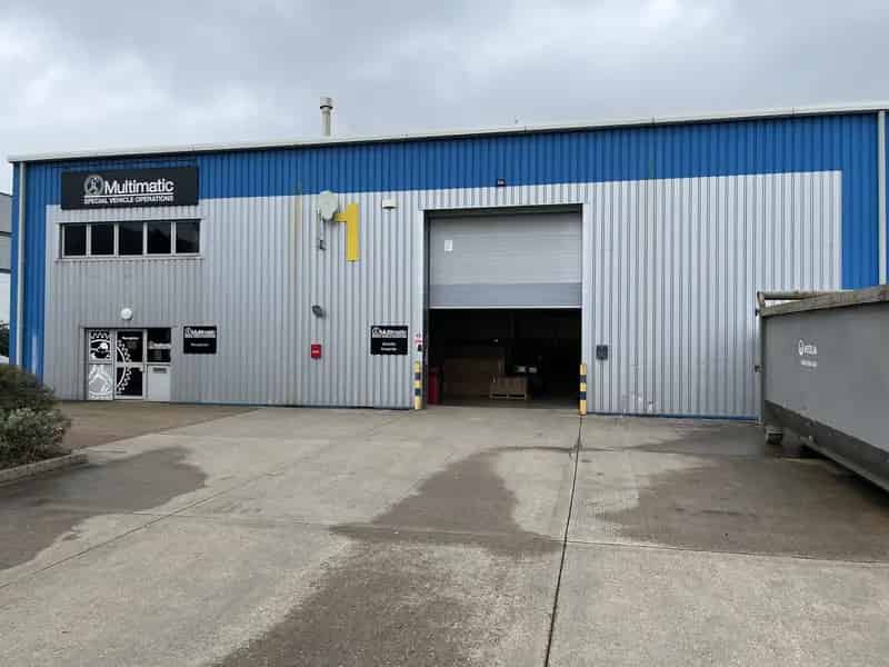 Modern Industrial Warehouse Unit with Office Space in Coventry