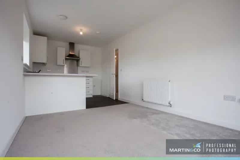 2 Bedroom Apartment For Sale in Capel Llanilltern