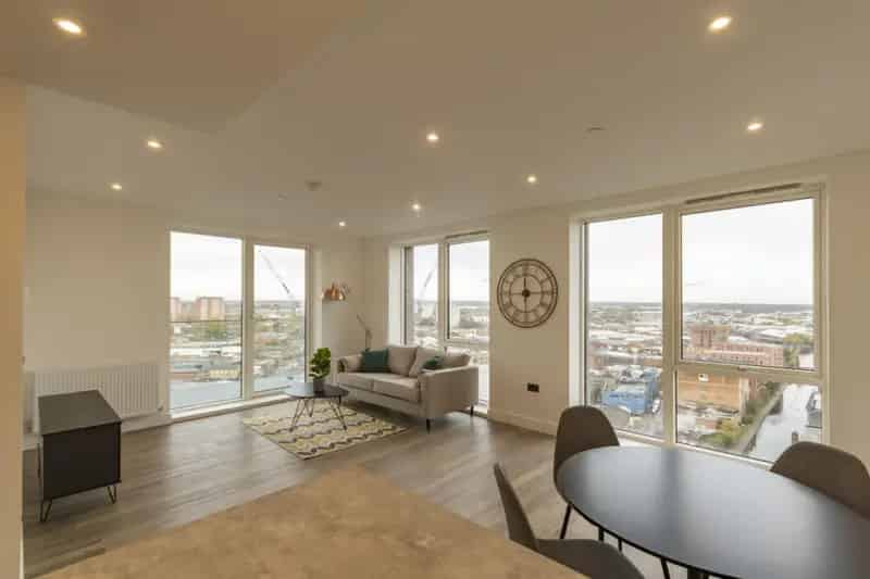 2 bedroom Flat
 To Rent
