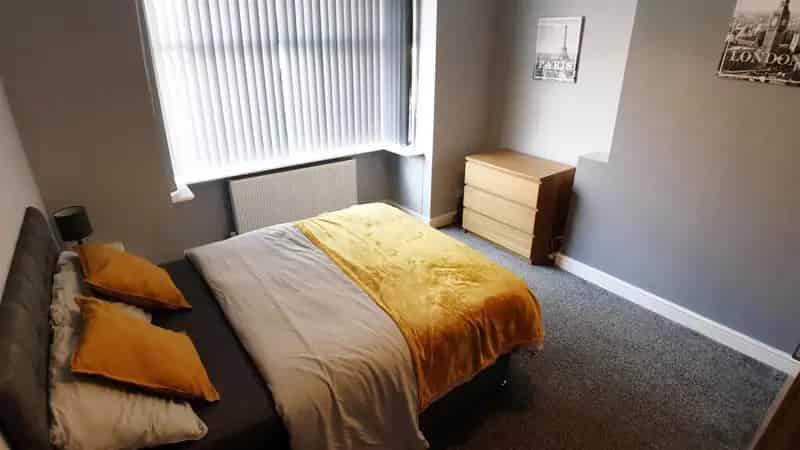 1 bedroom house share