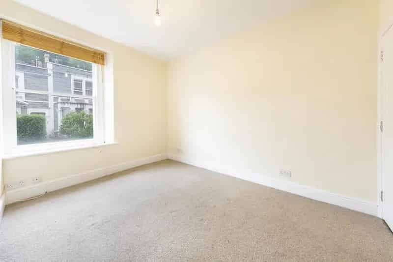 1 Bedroom Flat to Rent in Clifton Village