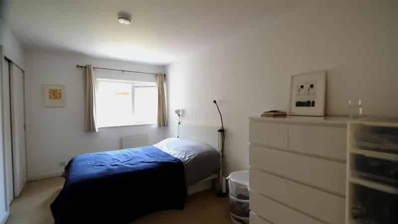 1 Bedroom Apartment Hackney Central  Bright Airy Apartment