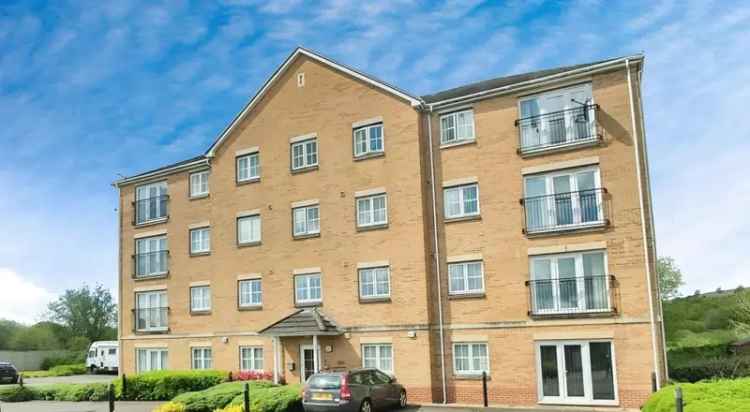 2 Bedroom Flat Fantastic Potential Close Amenities