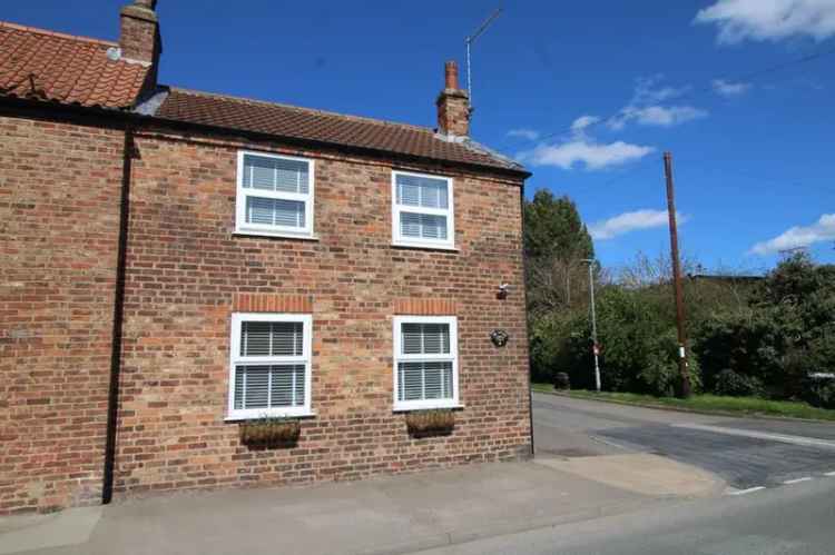 3 Bedroom Semi Detached House for Sale Beeford Driffield