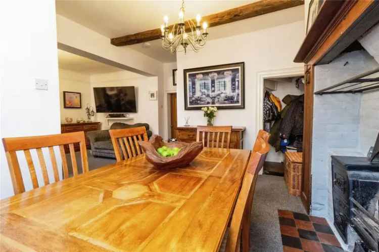 6 Bedroom Georgian Townhouse Market Drayton Shropshire