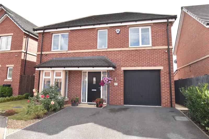 House For Sale , Leeds, England