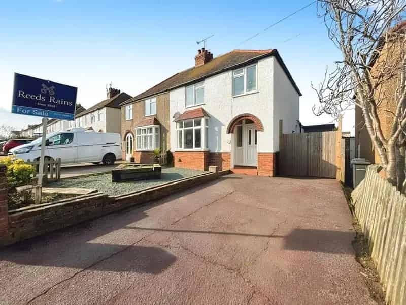 3 Bedroom Semi Detached House for Sale Rye East Sussex