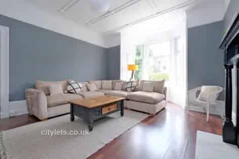 5 Bedroom House for Lease in Aberdeen