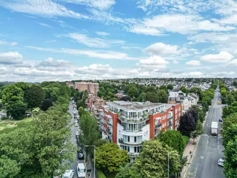 2 Double Bedroom Apartment Near Preston Park Brighton