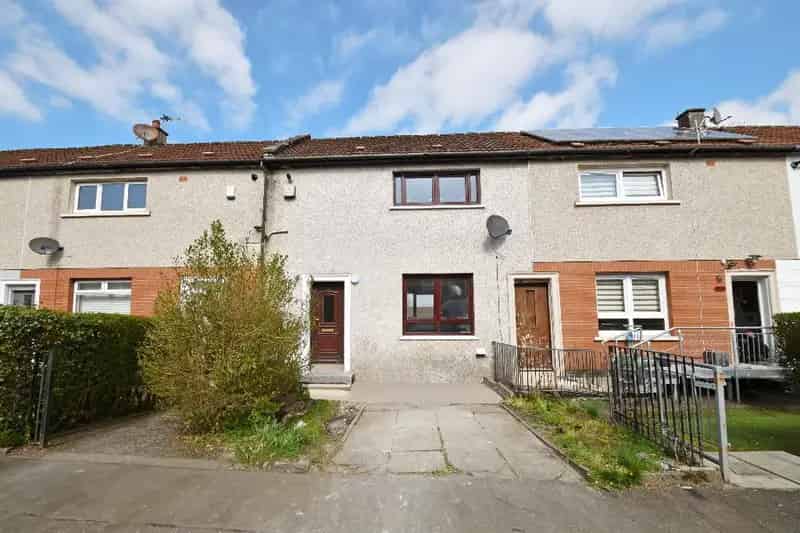 2 Bedroom Terraced House for Sale in Milton Glasgow