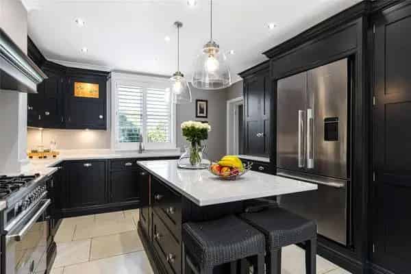 Clematis Cottage Ascot Family Home Refurbished 4 Bedrooms Detached Garage