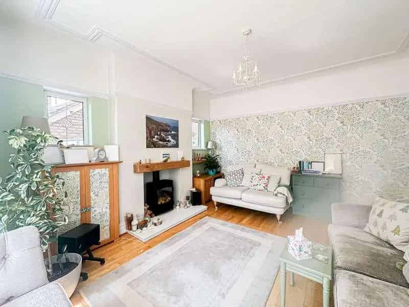 5 Bed House for Sale Mossley Hill L18
