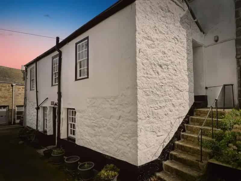 2 Bed Character Cottage for Sale in Sought-After Village