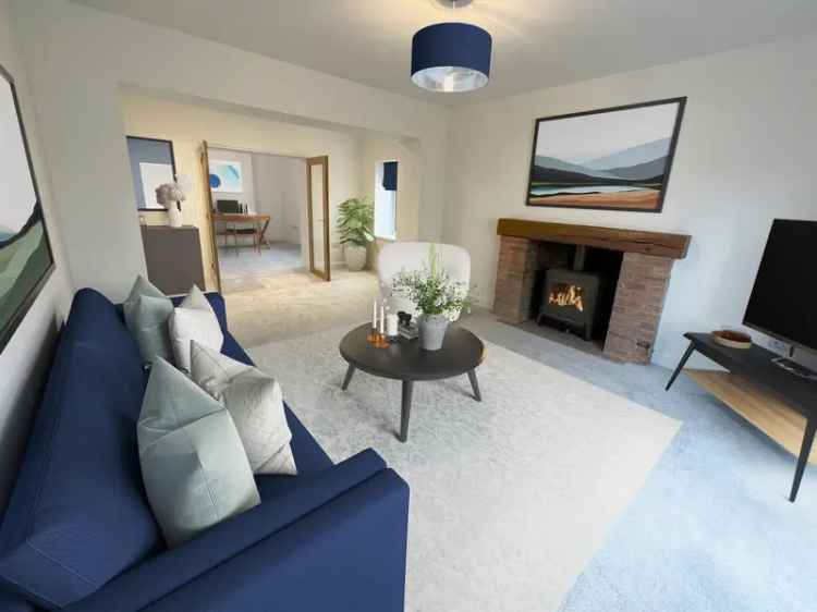 House For Sale in Bennetts Road North, North Warwickshire, England