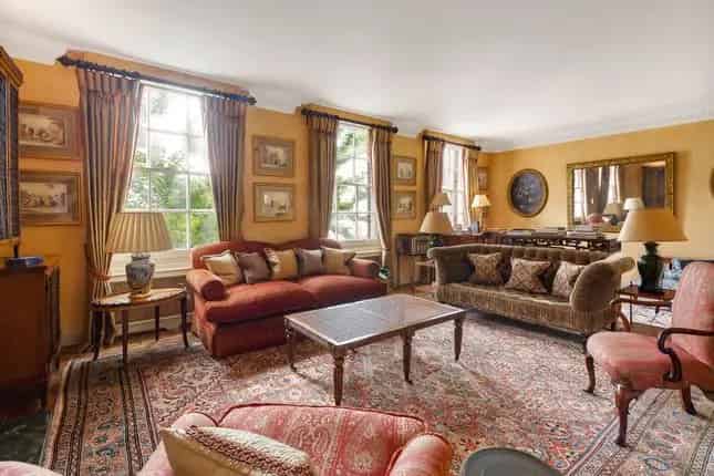 Mews House for Sale in South Kensington SW7