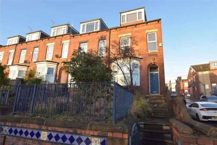 5 bedroom terraced house for sale