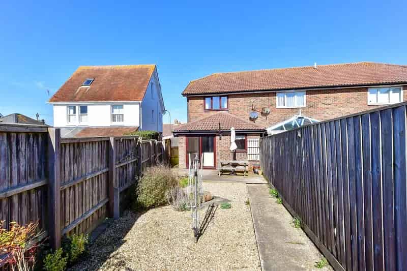 2 Bedroom End Terrace House for Sale Yarmouth