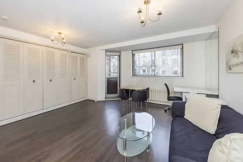 0 Bedroom Apartment House to Rent Earls Court