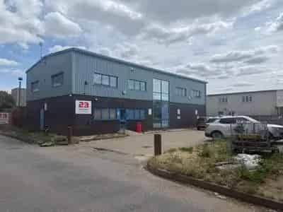 Modern Detached 2 Storey Business Unit With 11 Car Spaces