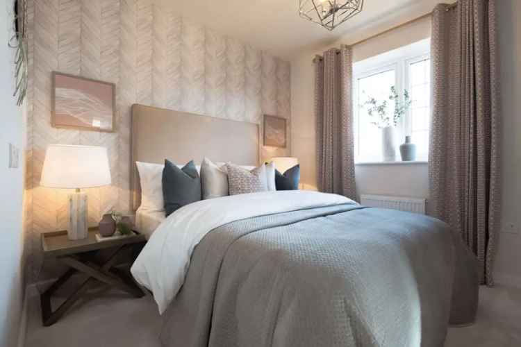 3 Bed Detached House in Somerton Mead