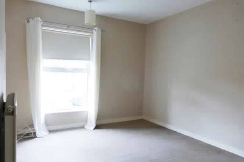3 Bedroom House with Garden and On Street Parking Zero Deposit Available