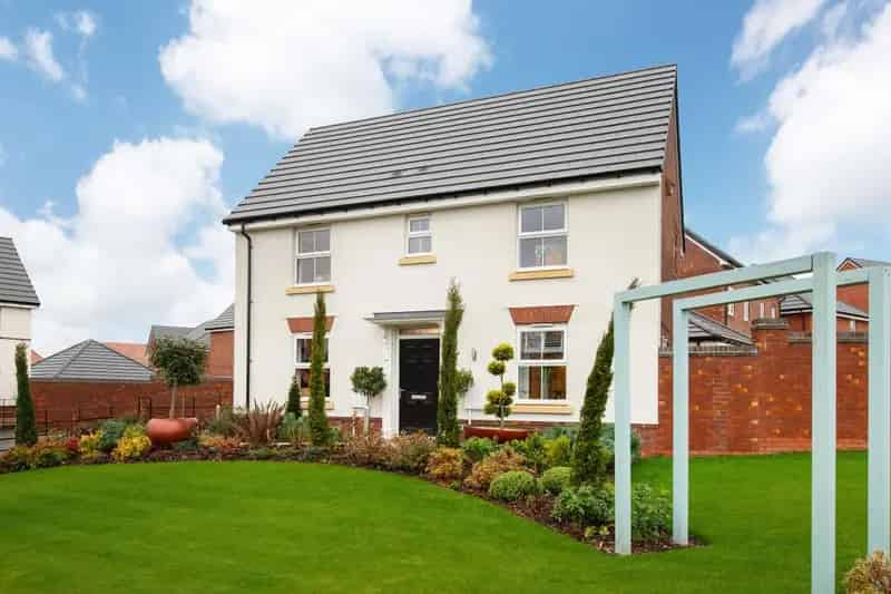 3 Bed Semi-Detached House for Sale