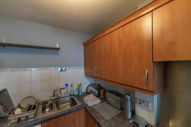 1 bedroom flat for sale