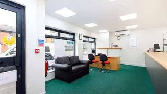 2 Storey Detached Building with Parking and Roof Space