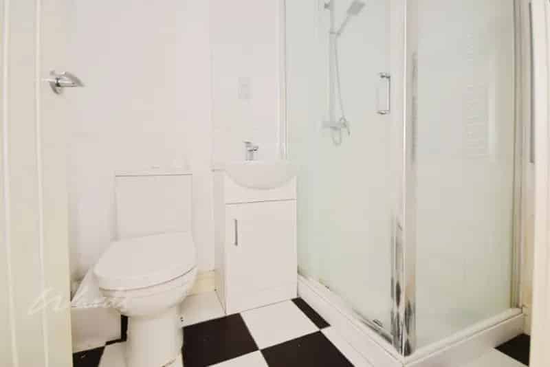 1 Bedroom Apartment to Rent High Street