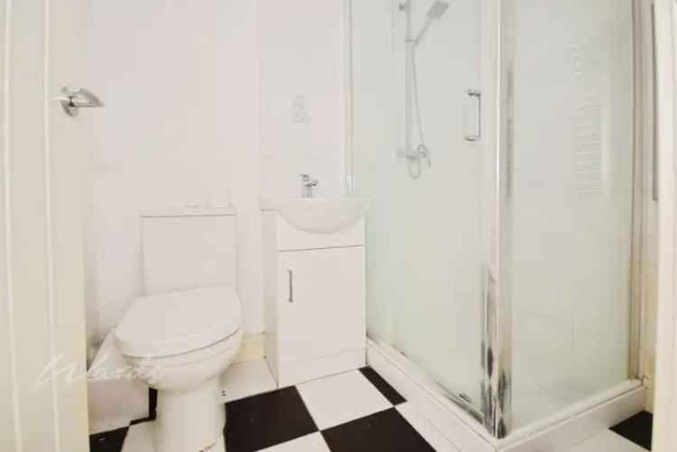 1 Bedroom Apartment to Rent High Street