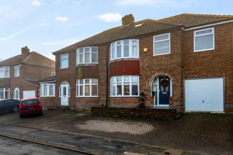 5 bedroom semi-detached house for sale