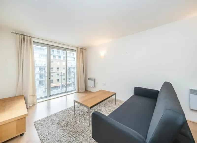 One Bedroom Apartment Canary Wharf Ionian Building Parking Balcony