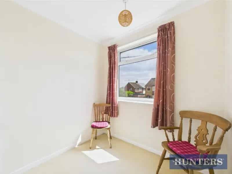 3 Bed Semi-Detached House for Sale Molescroft Huge Potential Chain Free